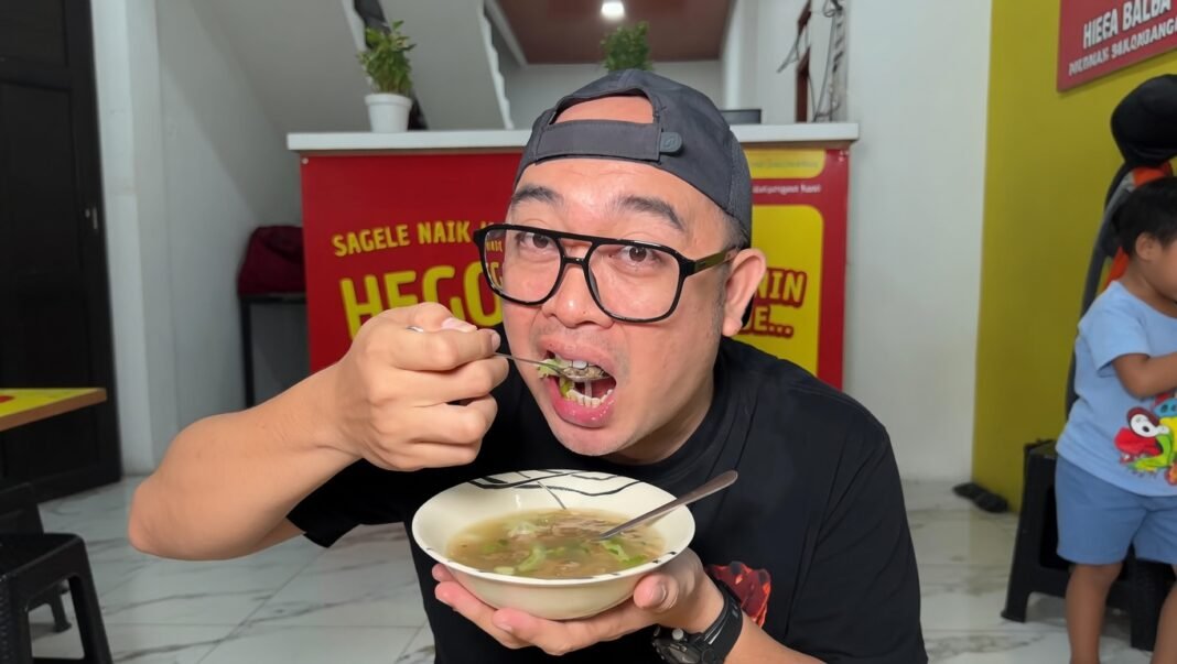 Lele Crispy hingga Soto Lamongan, Ini Menu Favorit Gorila Gembul di Sego Lele Karawang