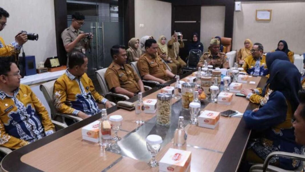 Pemkab Garut dan Tabalong Bertukar Strategi Pengembangan UMKM untuk Dorong Ekonomi Masyarakat