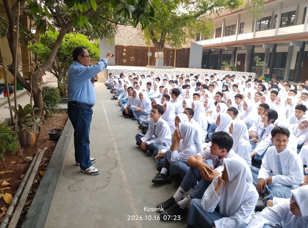 Siswa SMAN 1 Karawang Antusias Kenali Aplikasi GOKAR, Ada Promo Khusus Pelajar