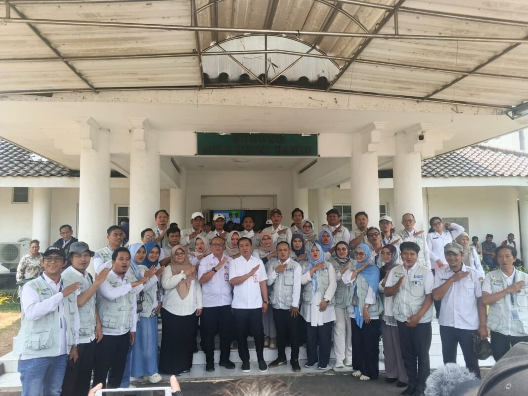 Pemkab Karawang Salurkan 2.200 Alat Produksi untuk UMKM Naik Kelas